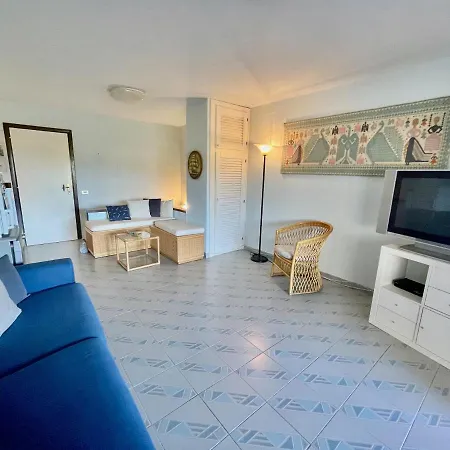 Orsa Maggiore Sea View Apartment Olbia